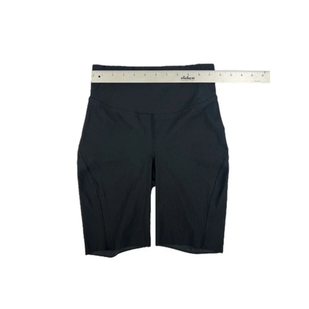 Lululemon Base Pace‎ 8
